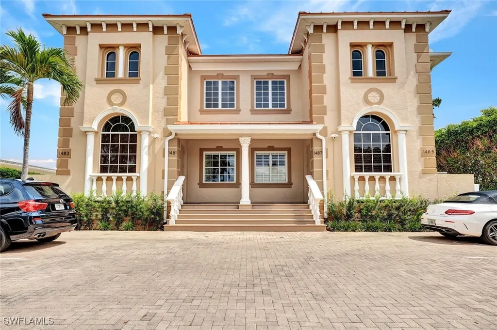 1485 Chesapeake Avenue Naples FL 34102