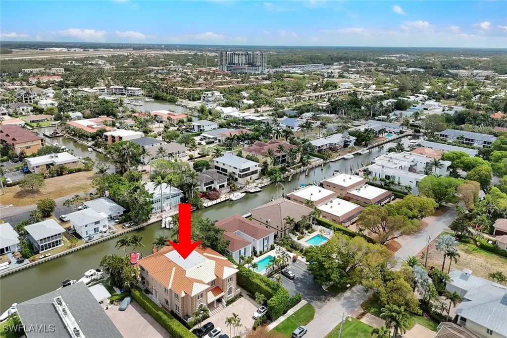 1485 Chesapeake Avenue Naples FL 34102