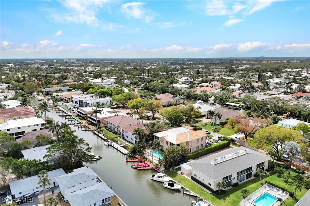 1485 Chesapeake Avenue Naples FL 34102