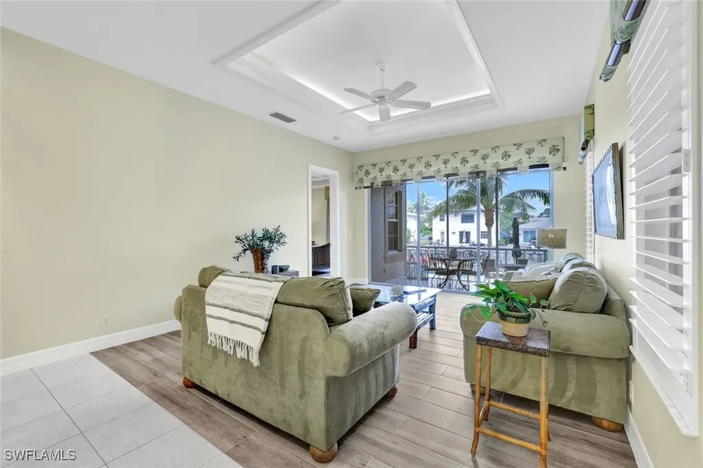1485 Chesapeake Avenue Naples FL 34102