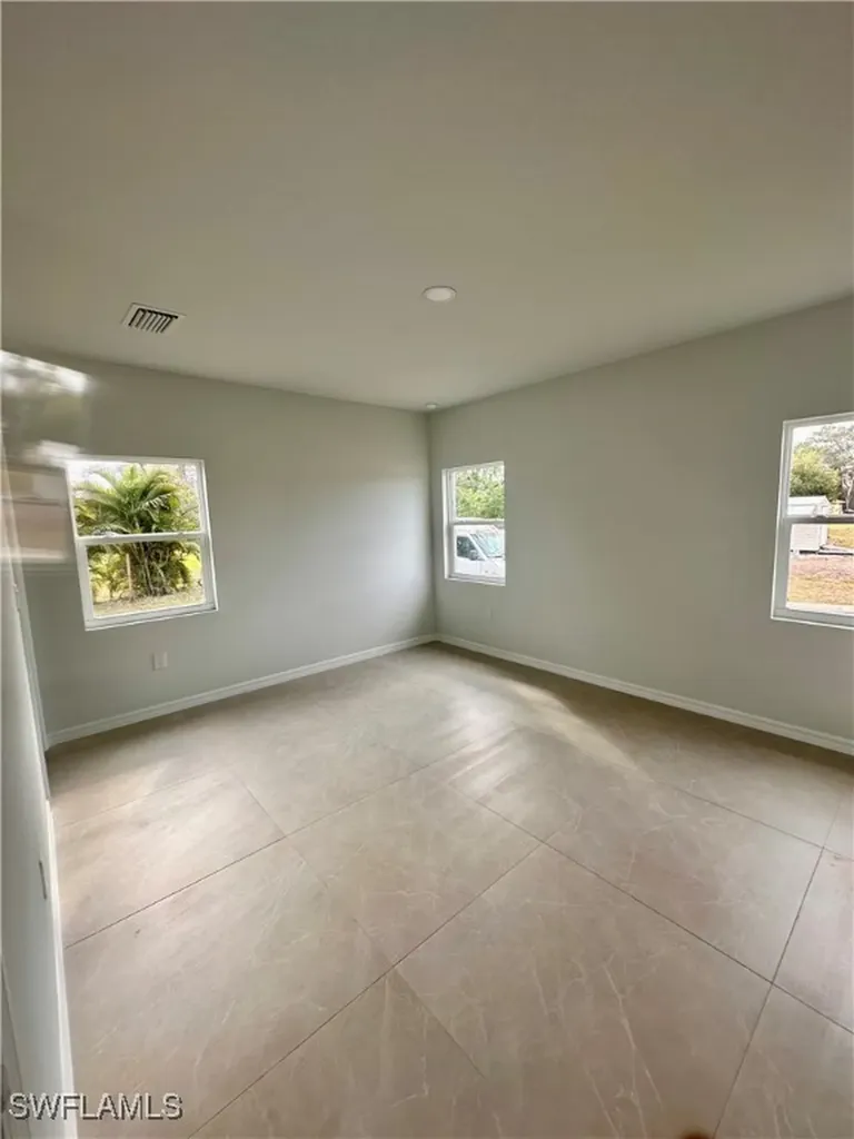 2509 38th Street SW Lehigh Acres FL 33976