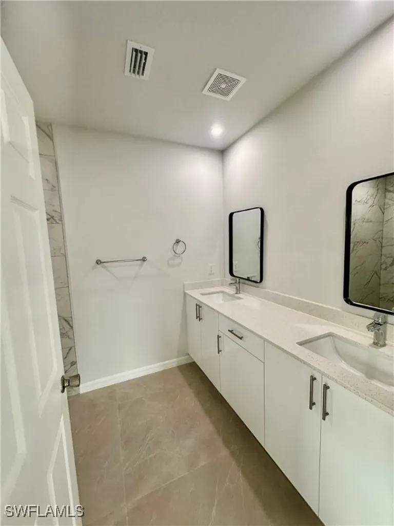 2509 38th Street SW Lehigh Acres FL 33976