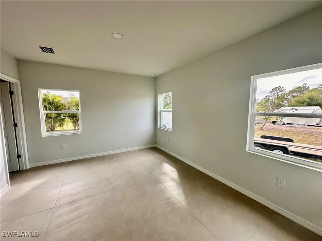 2509 38th Street SW Lehigh Acres FL 33976