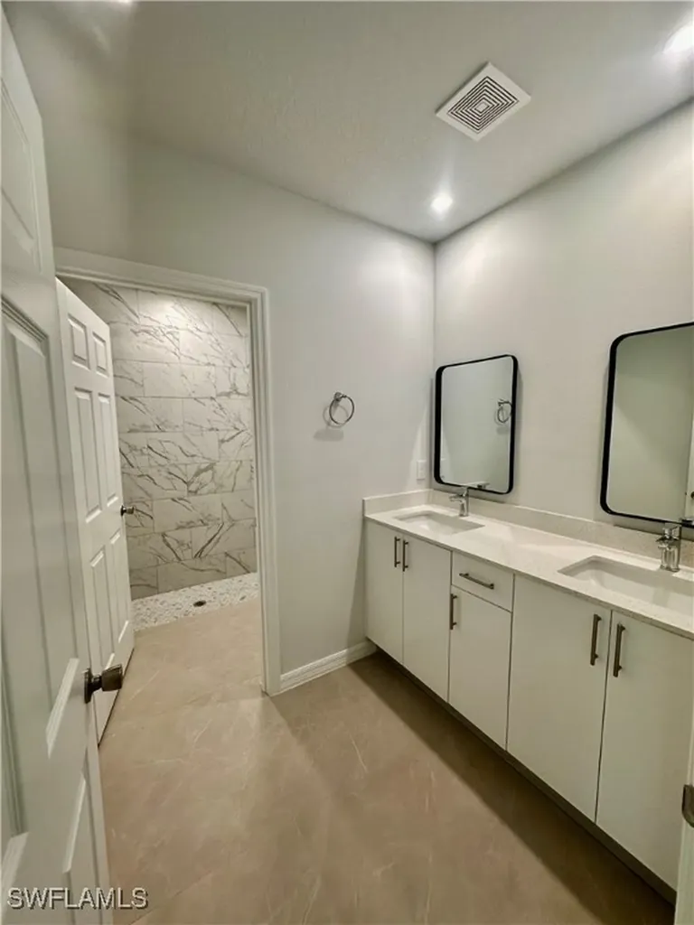 2509 38th Street SW Lehigh Acres FL 33976