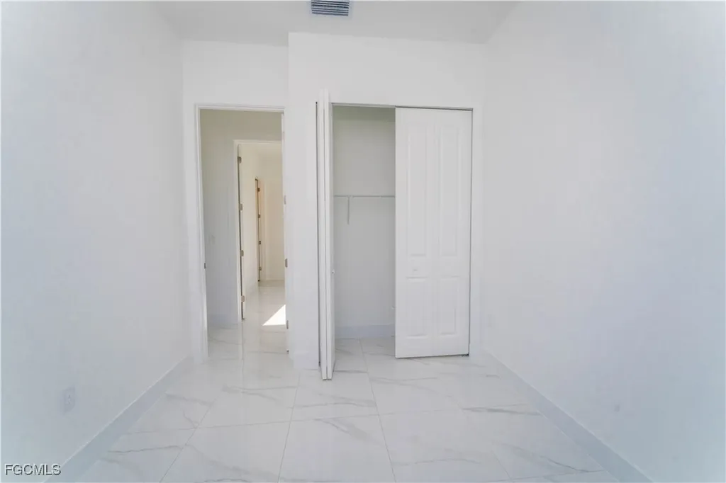 919 Glenn Avenue Lehigh Acres FL 33972
