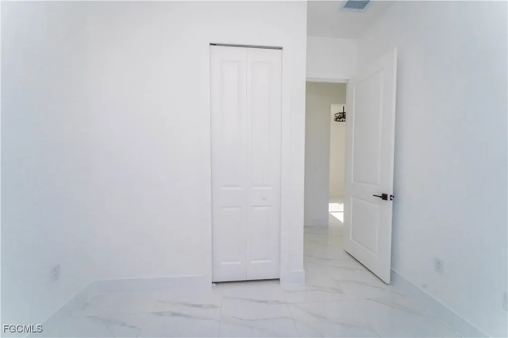 919 Glenn Avenue Lehigh Acres FL 33972