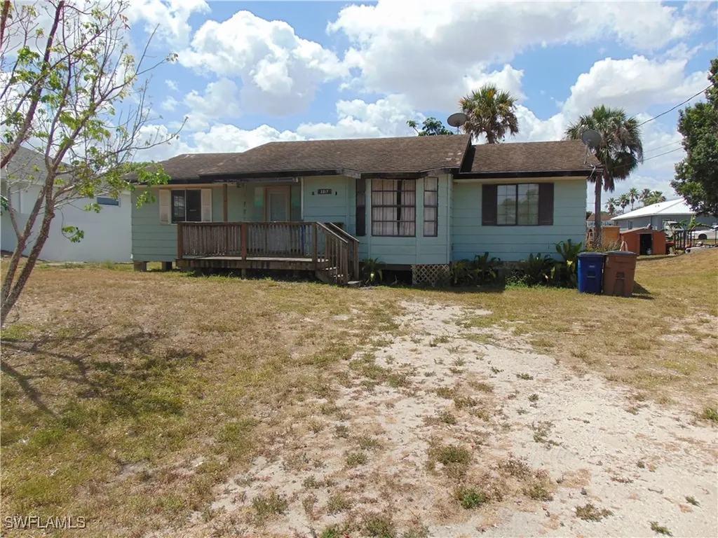 2917 13th Street W Lehigh Acres FL 33971
