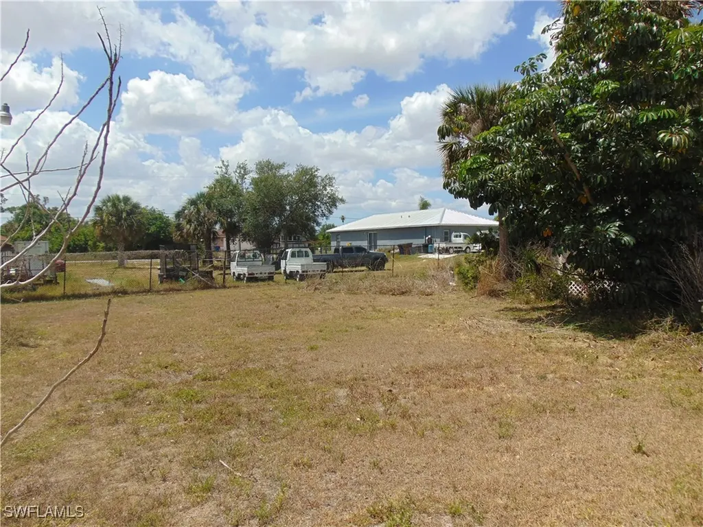 2917 13th Street W Lehigh Acres FL 33971