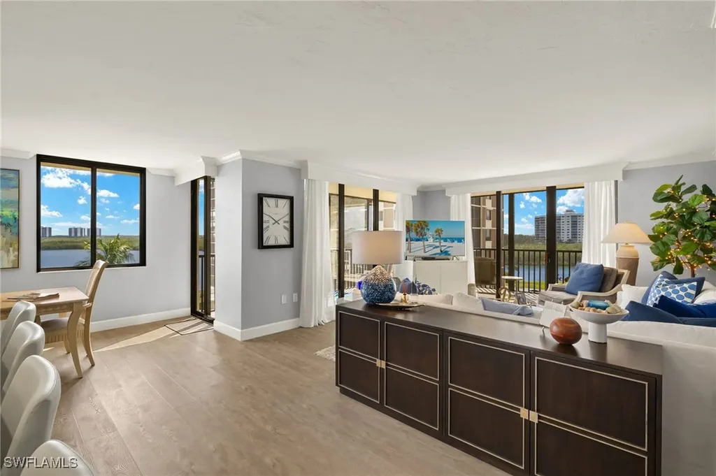 15 Bluebill Avenue Naples FL 34108