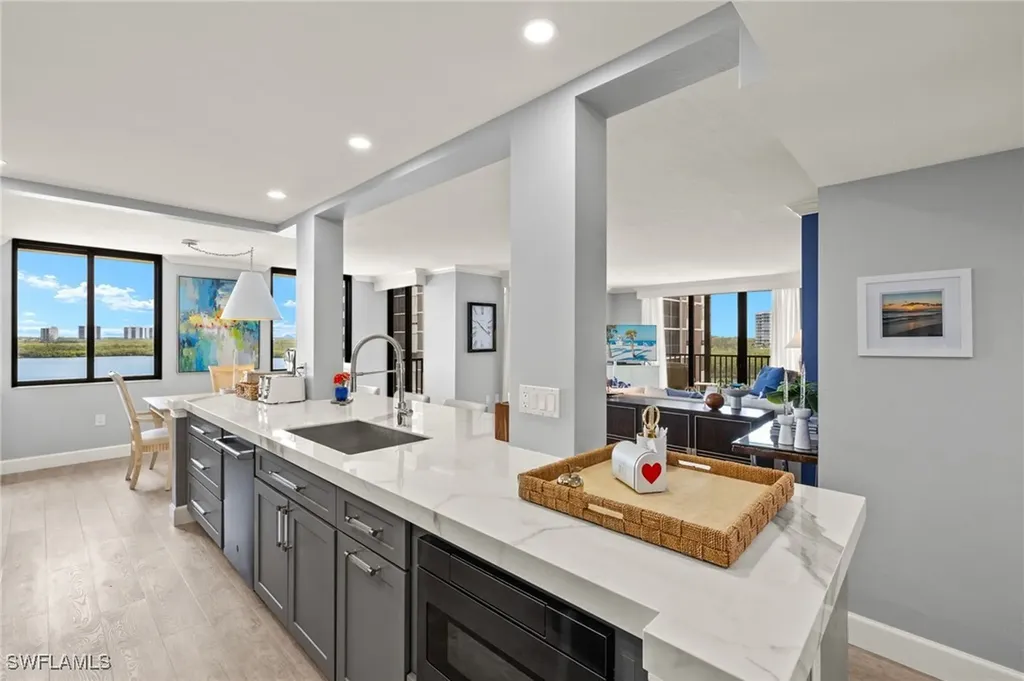 15 Bluebill Avenue Naples FL 34108