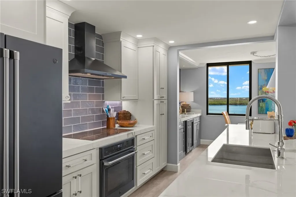 15 Bluebill Avenue Naples FL 34108