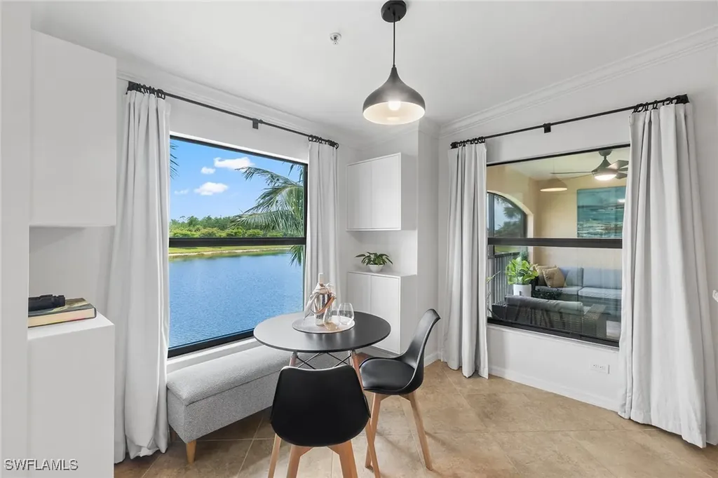 9510 Avellino Way Naples FL 34113