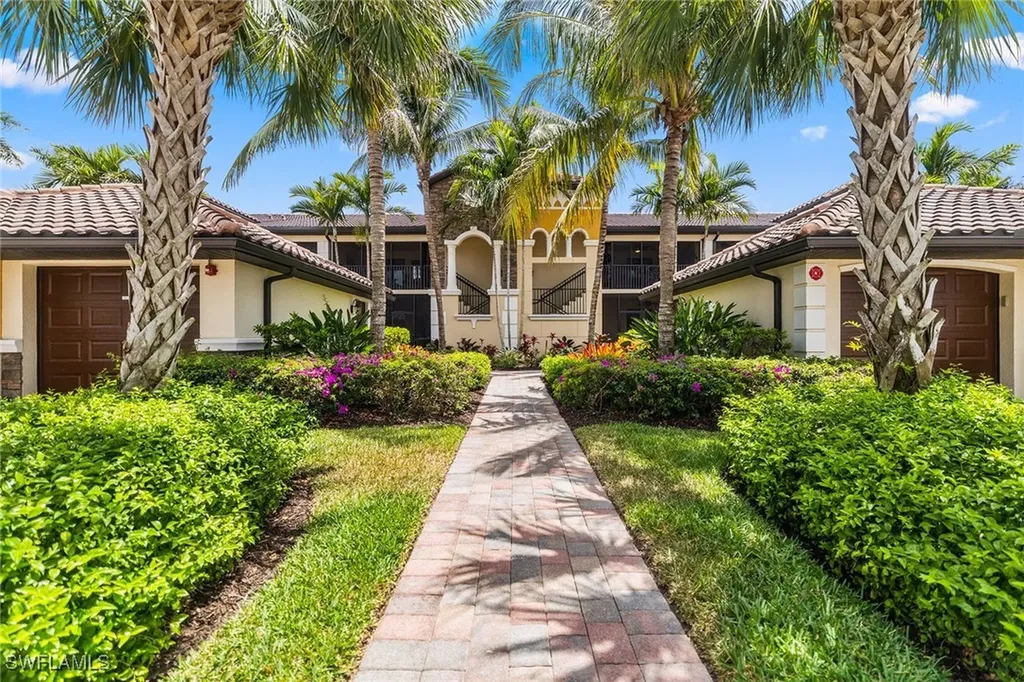 9510 Avellino Way Naples FL 34113