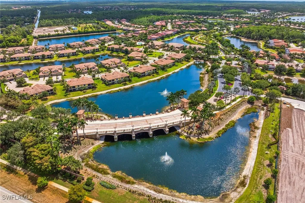 9510 Avellino Way Naples FL 34113