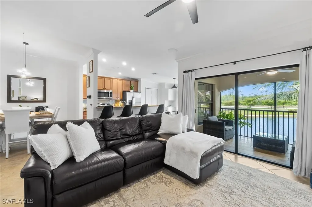 9510 Avellino Way Naples FL 34113