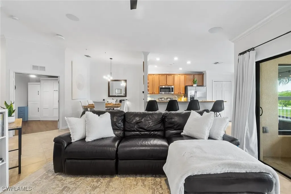 9510 Avellino Way Naples FL 34113