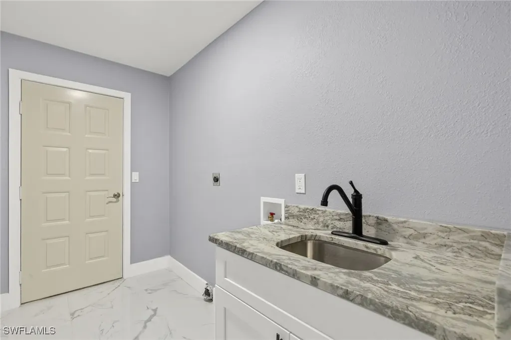 12721 Kelly Sands Way Fort Myers FL 33908
