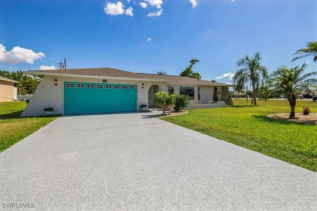 206 SE 45th Terrace Cape Coral FL 33904