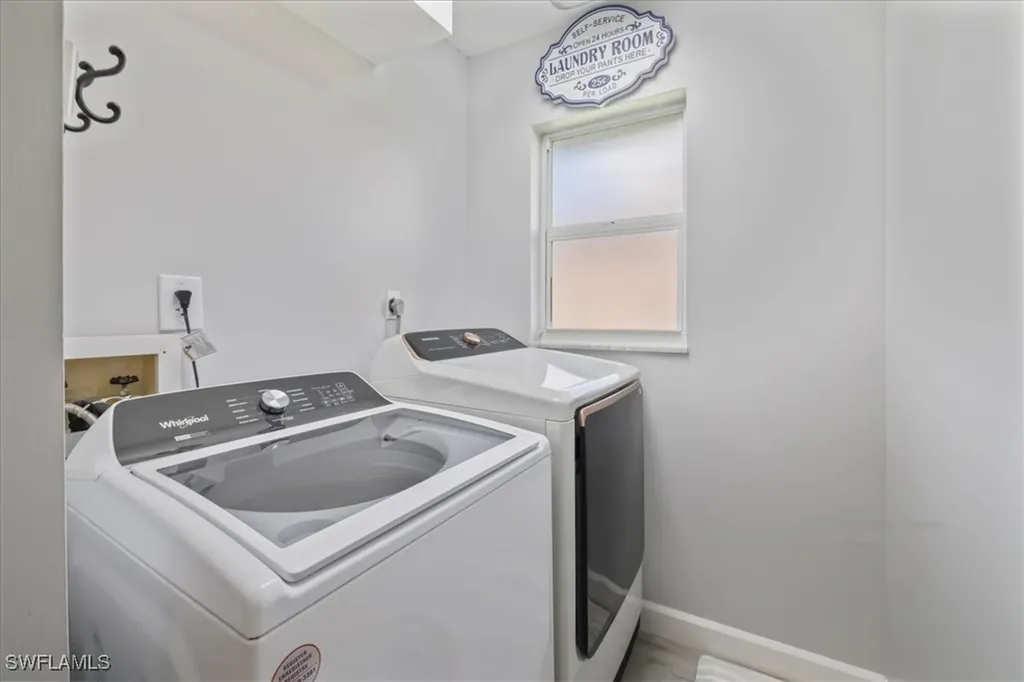 206 SE 45th Terrace Cape Coral FL 33904
