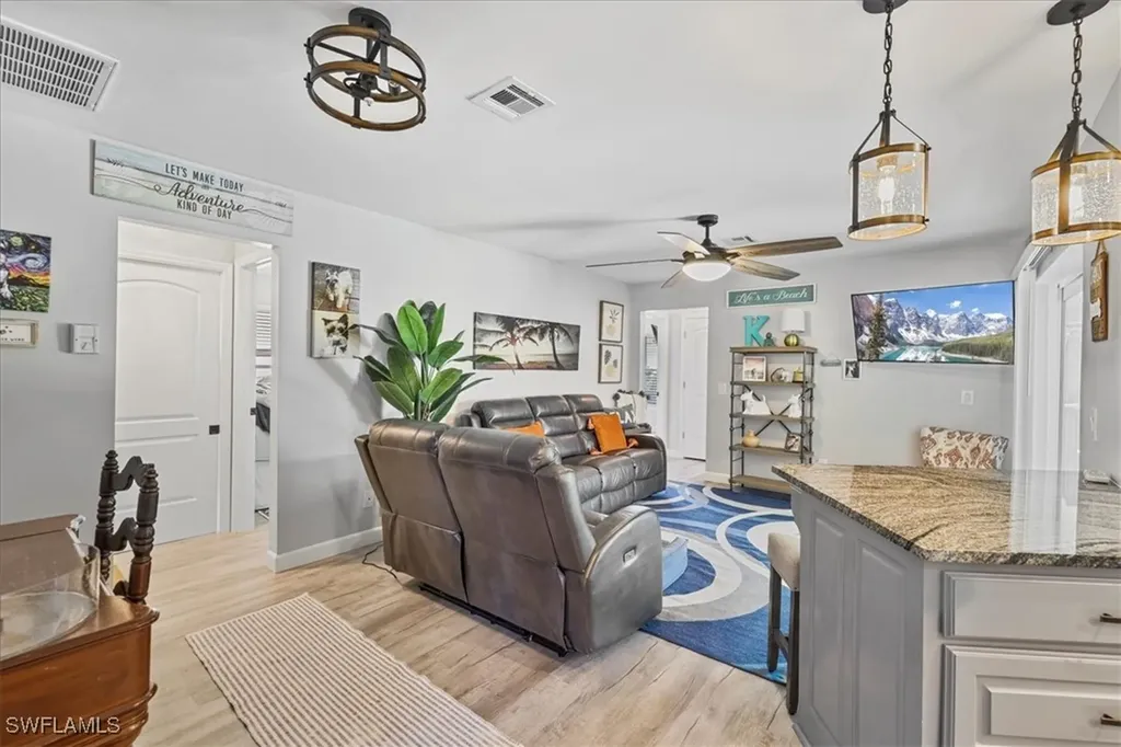 206 SE 45th Terrace Cape Coral FL 33904