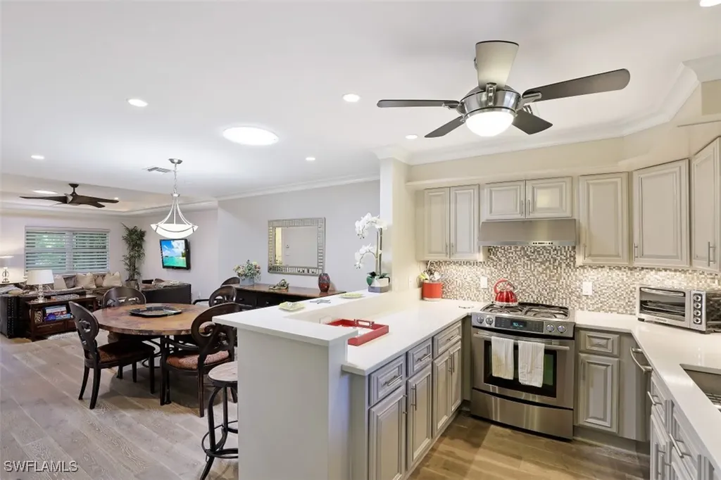 1199 9th Avenue N Naples FL 34102