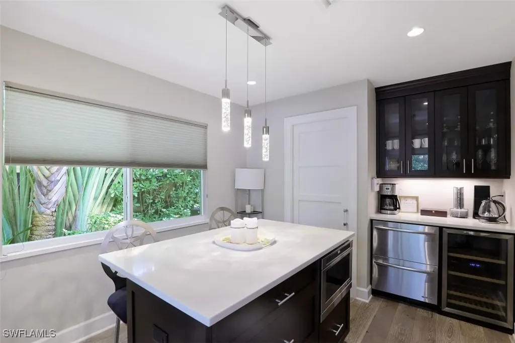 1199 9th Avenue N Naples FL 34102