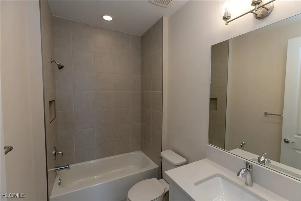 3384 Meloy Drive Fort Myers FL 33905