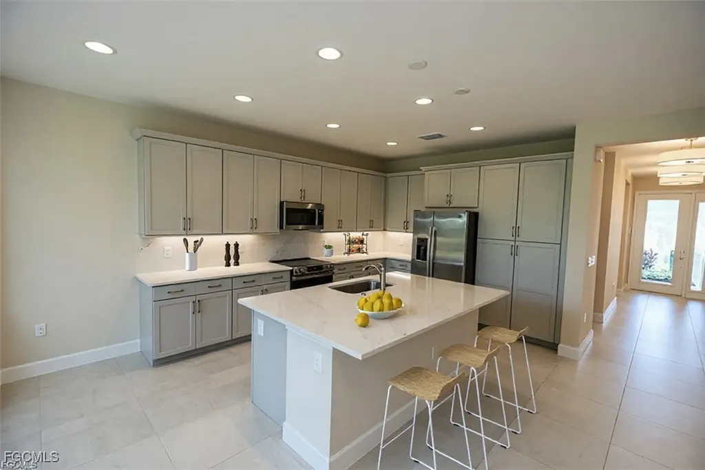 3384 Meloy Drive Fort Myers FL 33905