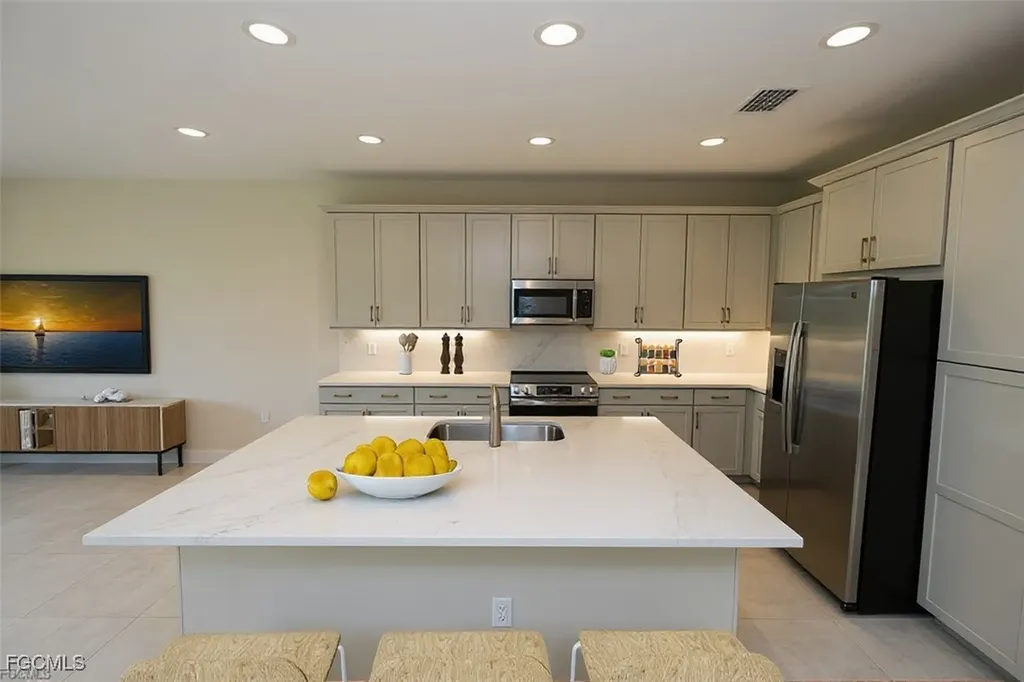 3384 Meloy Drive Fort Myers FL 33905