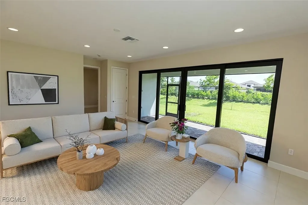 3384 Meloy Drive Fort Myers FL 33905