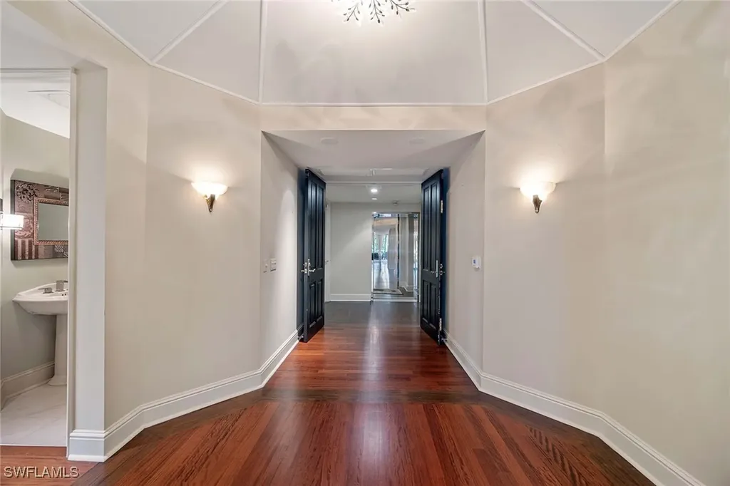 2630 Grey Oaks Drive N Naples FL 34105