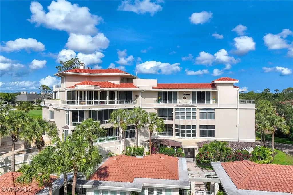 2630 Grey Oaks Drive N Naples FL 34105