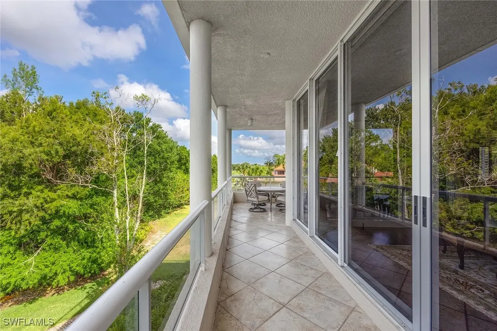 2630 Grey Oaks Drive N Naples FL 34105