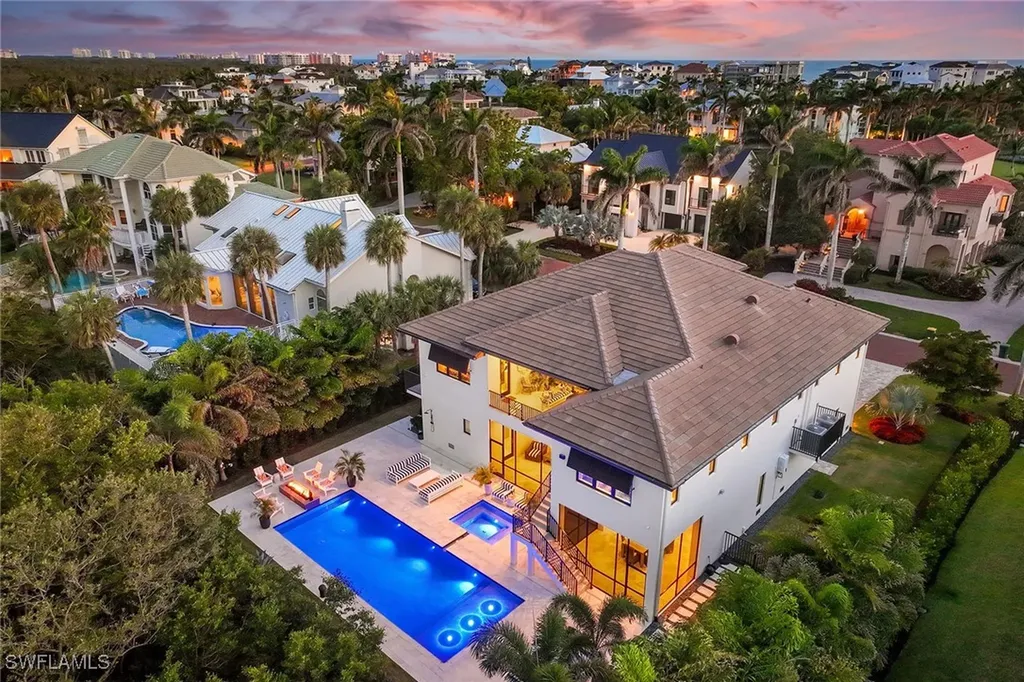 210 Topanga Drive Bonita Springs FL 34134