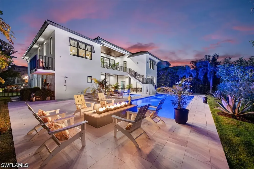 210 Topanga Drive Bonita Springs FL 34134