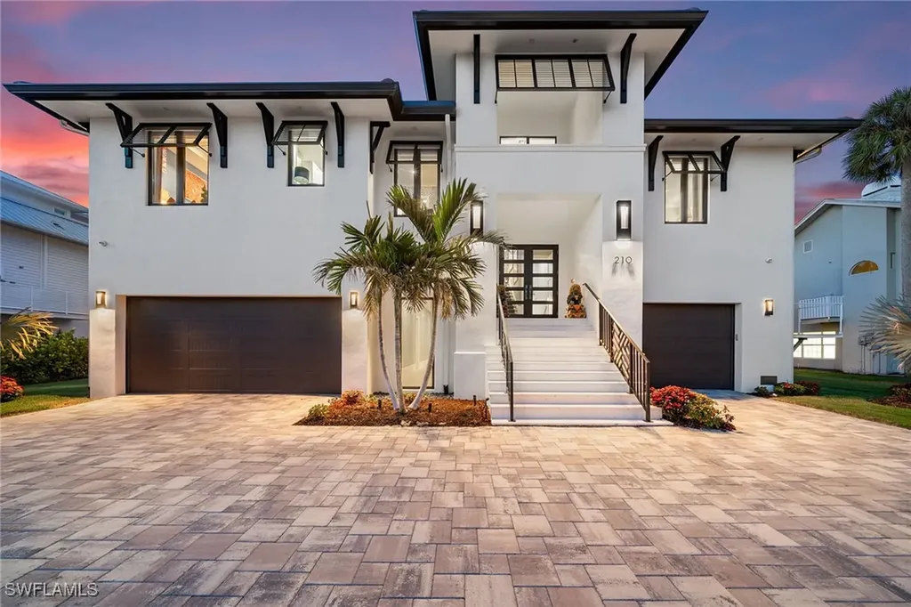 210 Topanga Drive Bonita Springs FL 34134