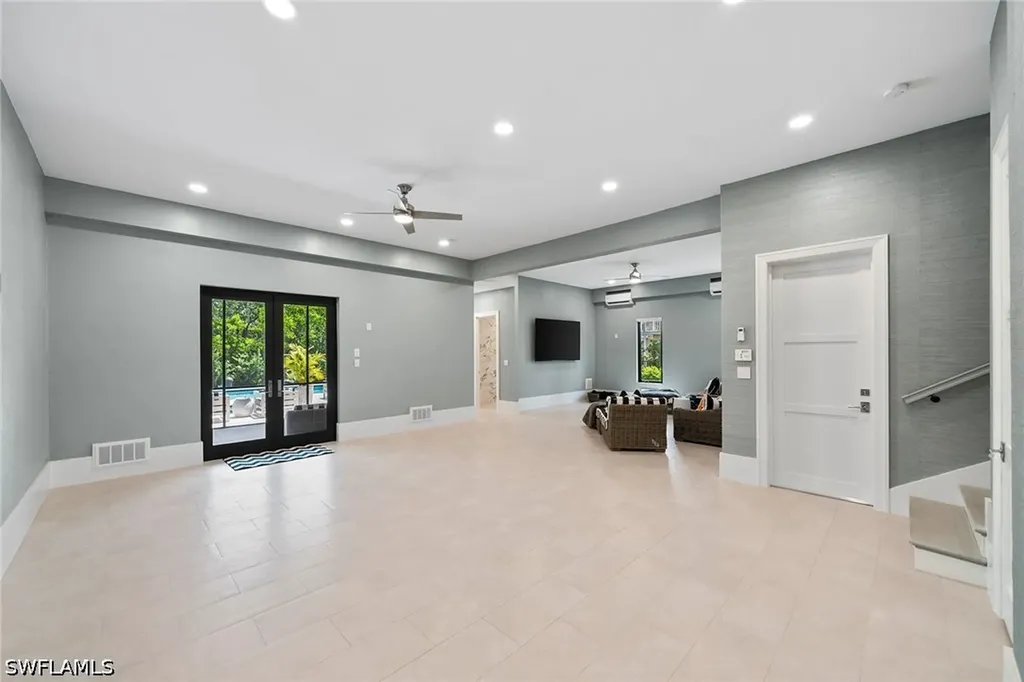 210 Topanga Drive Bonita Springs FL 34134