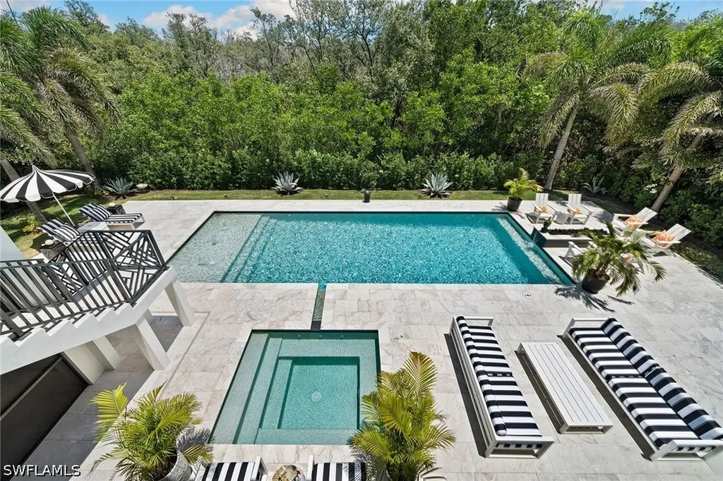 210 Topanga Drive Bonita Springs FL 34134