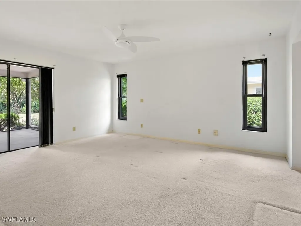 10421 Regent Circle Naples FL 34109