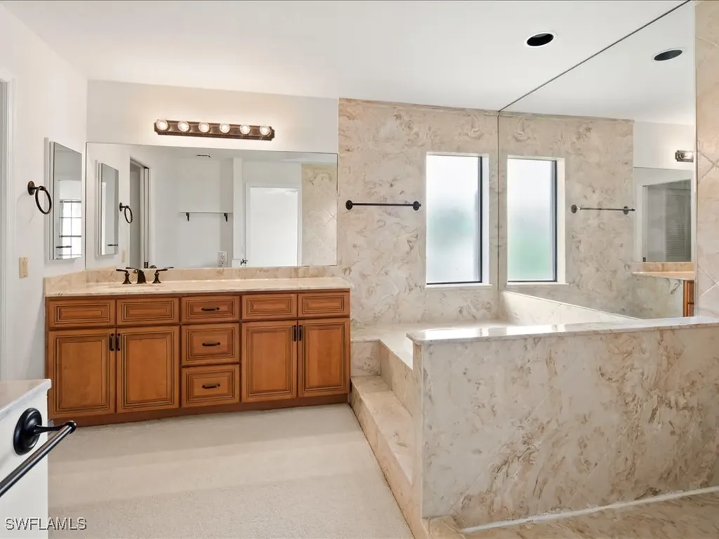 10421 Regent Circle Naples FL 34109