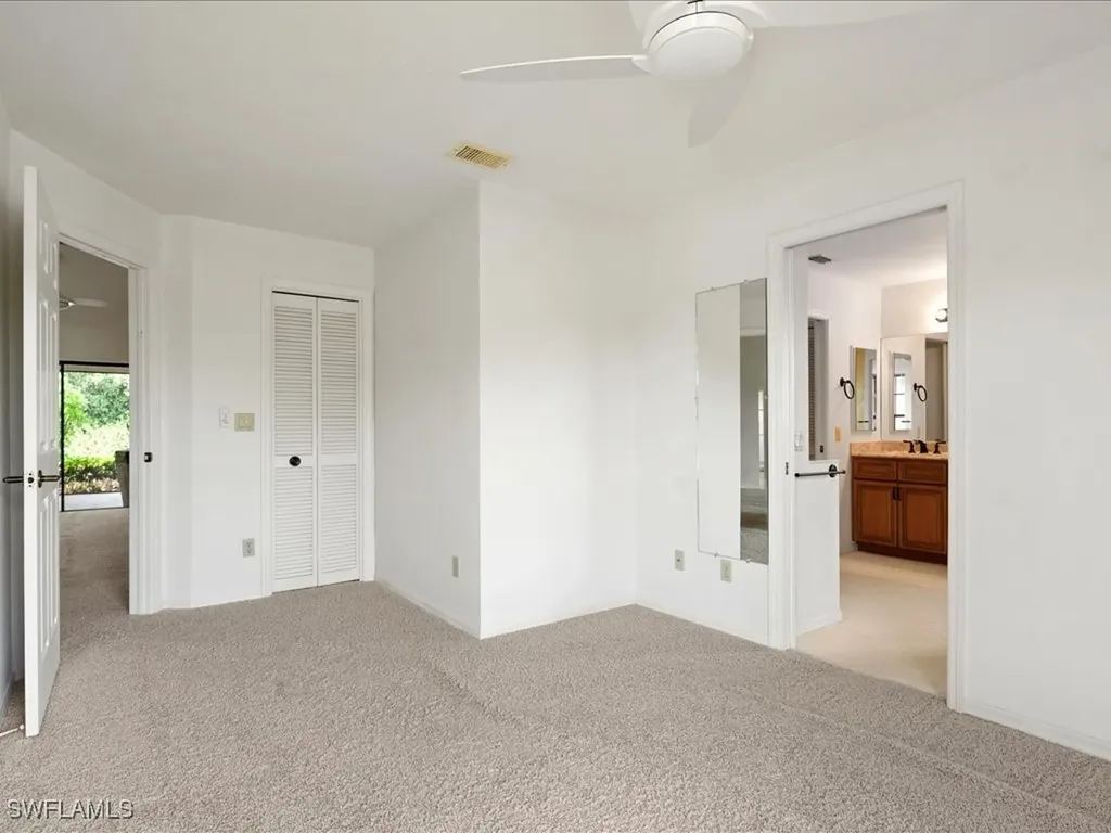 10421 Regent Circle Naples FL 34109