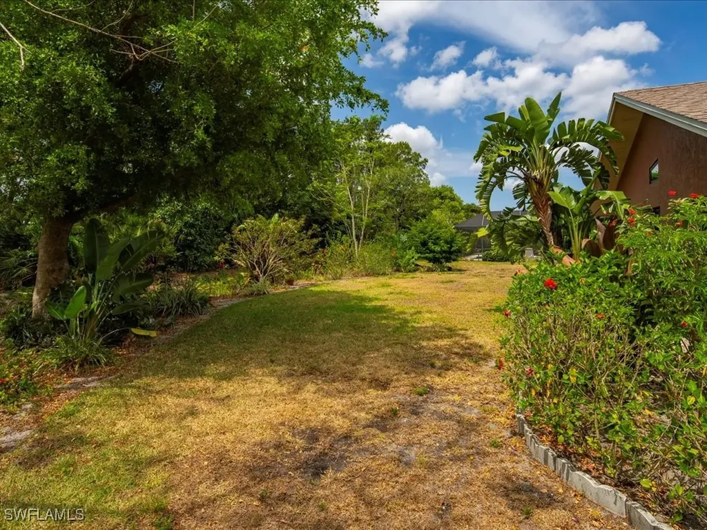 10421 Regent Circle Naples FL 34109