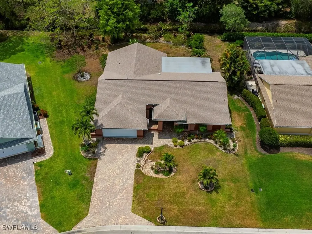 10421 Regent Circle Naples FL 34109