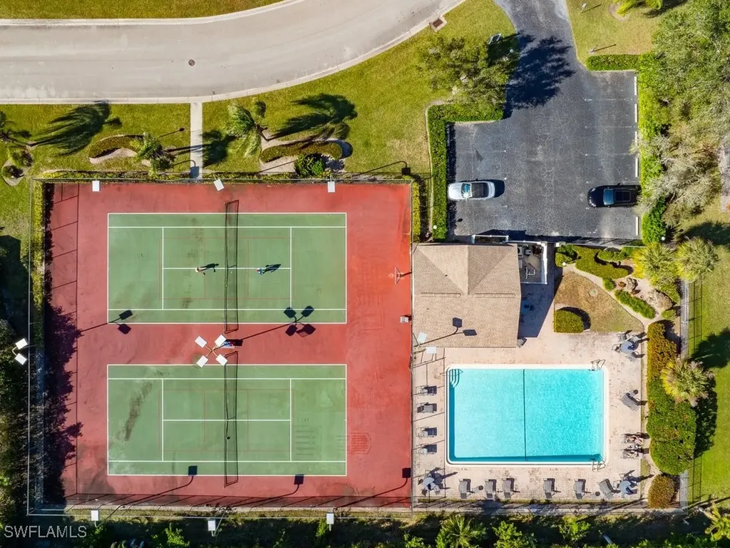 10421 Regent Circle Naples FL 34109