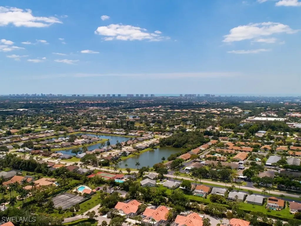 10421 Regent Circle Naples FL 34109