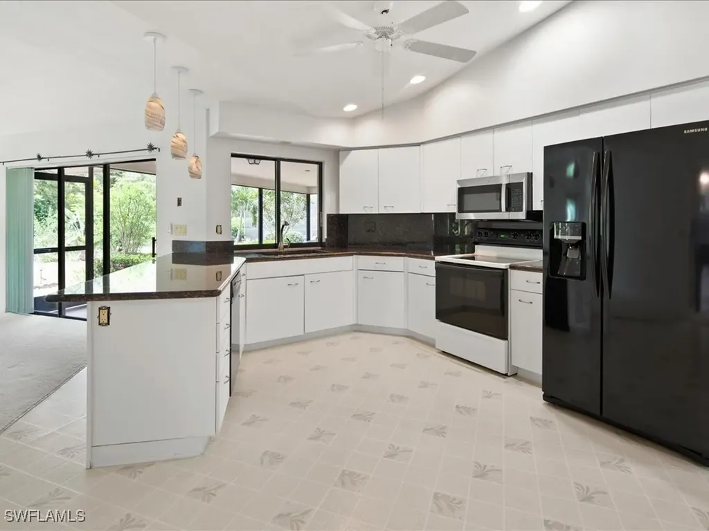 10421 Regent Circle Naples FL 34109