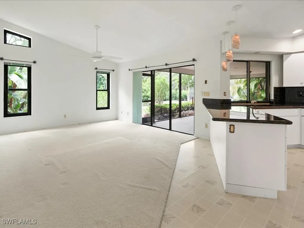 10421 Regent Circle Naples FL 34109