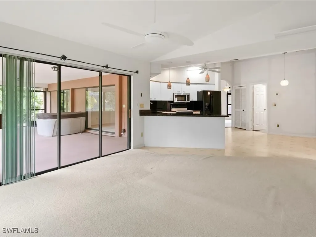 10421 Regent Circle Naples FL 34109