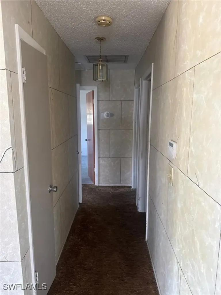 941 Jasmine Street North Fort Myers FL 33903