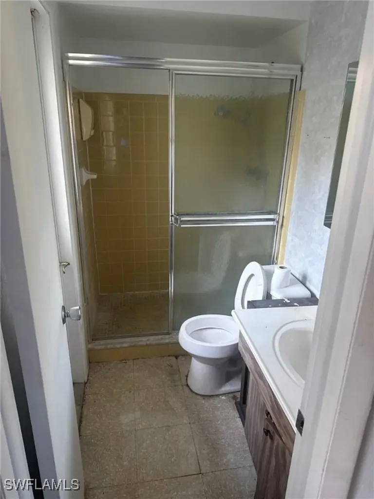 941 Jasmine Street North Fort Myers FL 33903